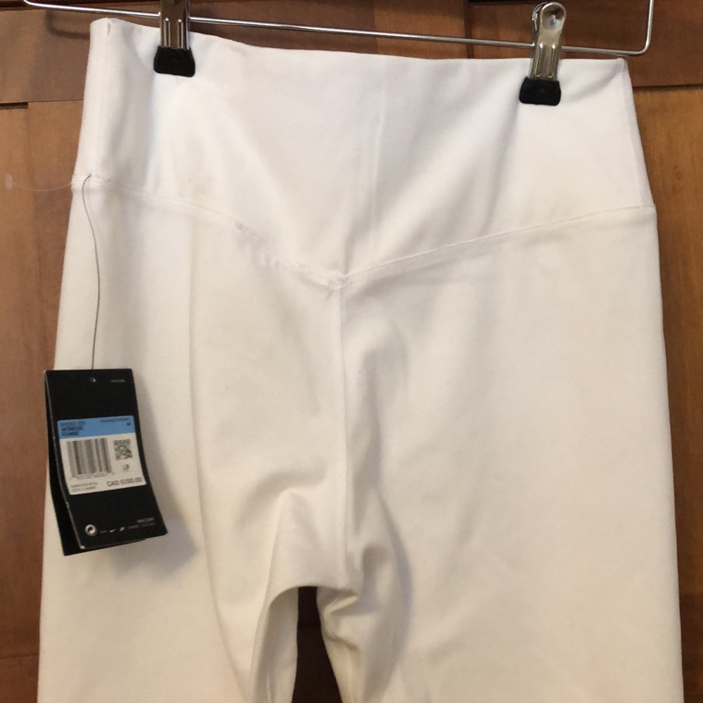 Woman’s Nike training tights